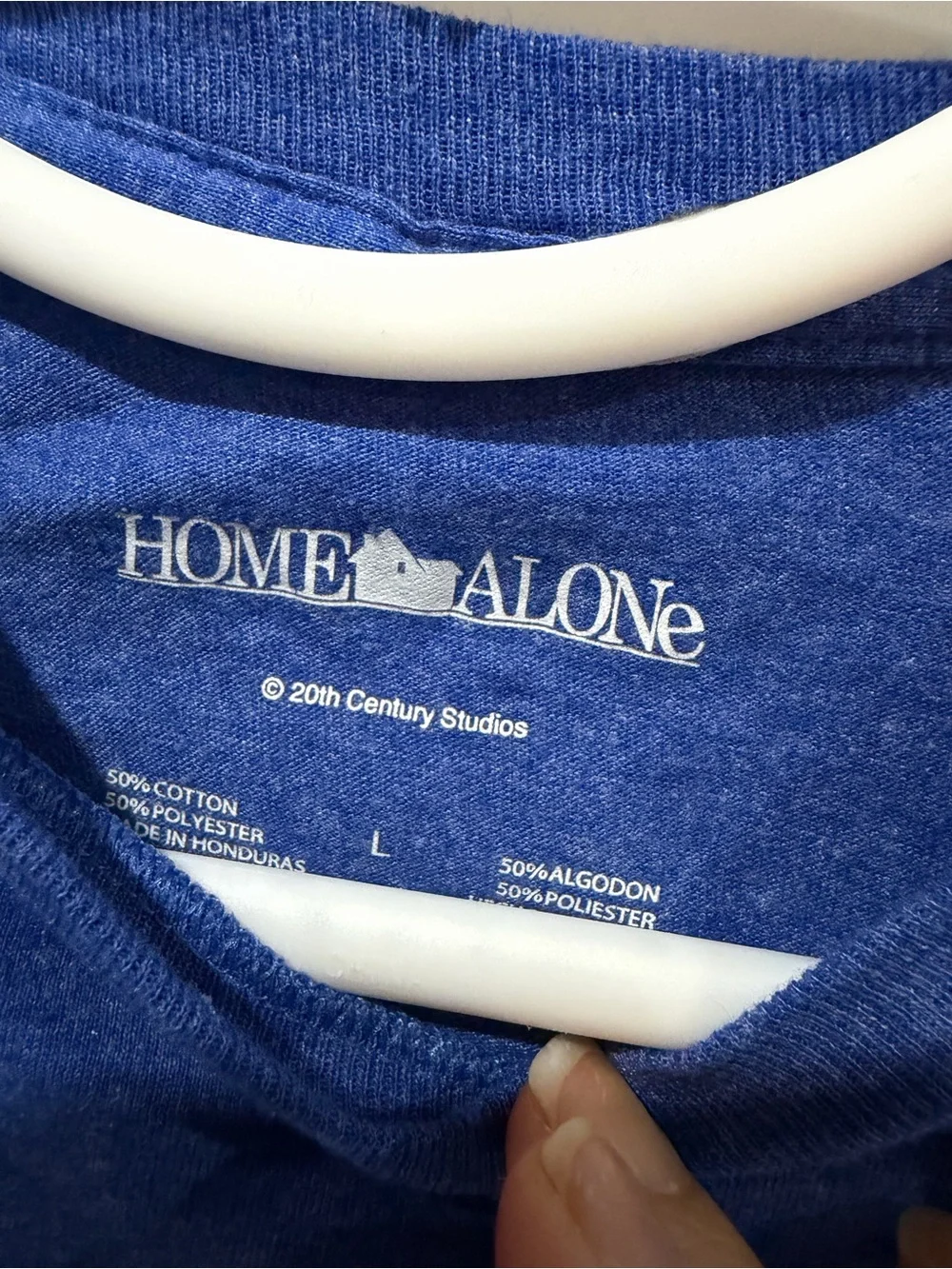 HOME ALONE THE MOVIE  Holiday Graphic Tee - 'Happy Holidays' Wet Bandits Desig